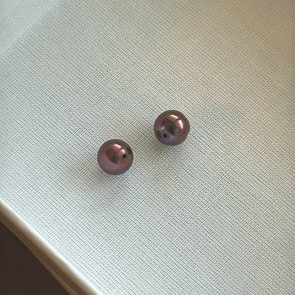 Pair of Cherry Tahitian Pearls